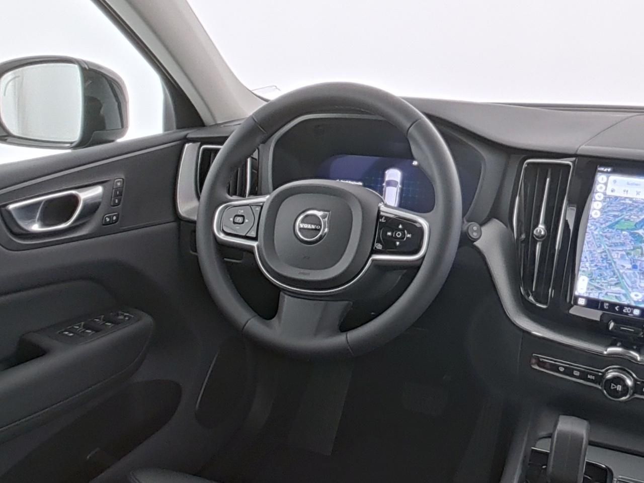 Volvo XC60 B4 Plus Dark - Samsaru's Car Outlet