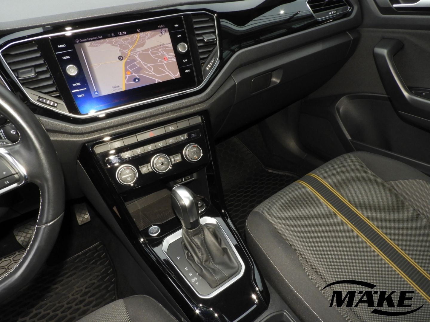 Volkswagen T-Roc Black Style 2.0 TDI DSG - Samsaru's Car Outlet