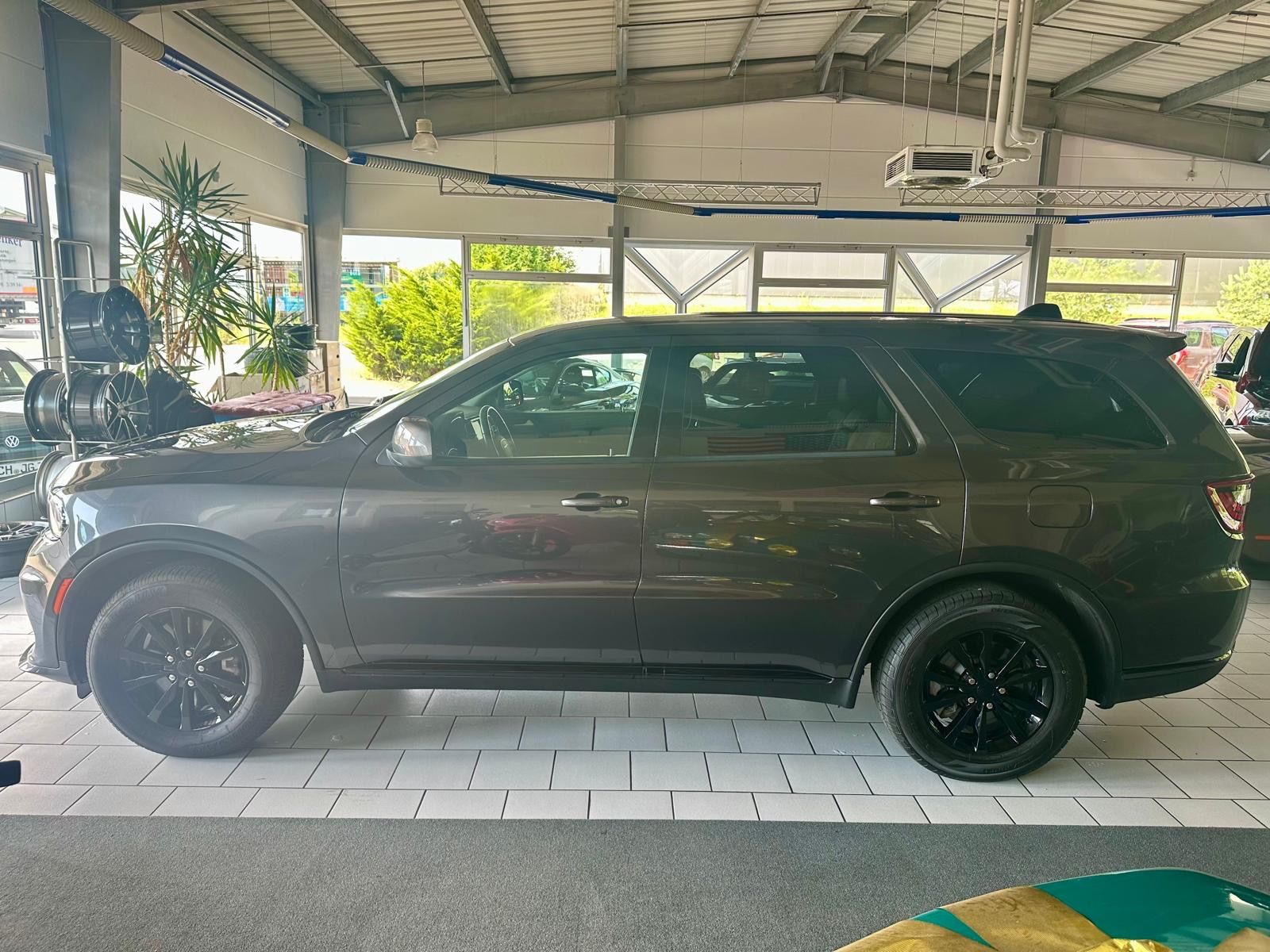 Dodge Durango 5,7 AWD  Leder LED Facelift LPG GAS AHK
