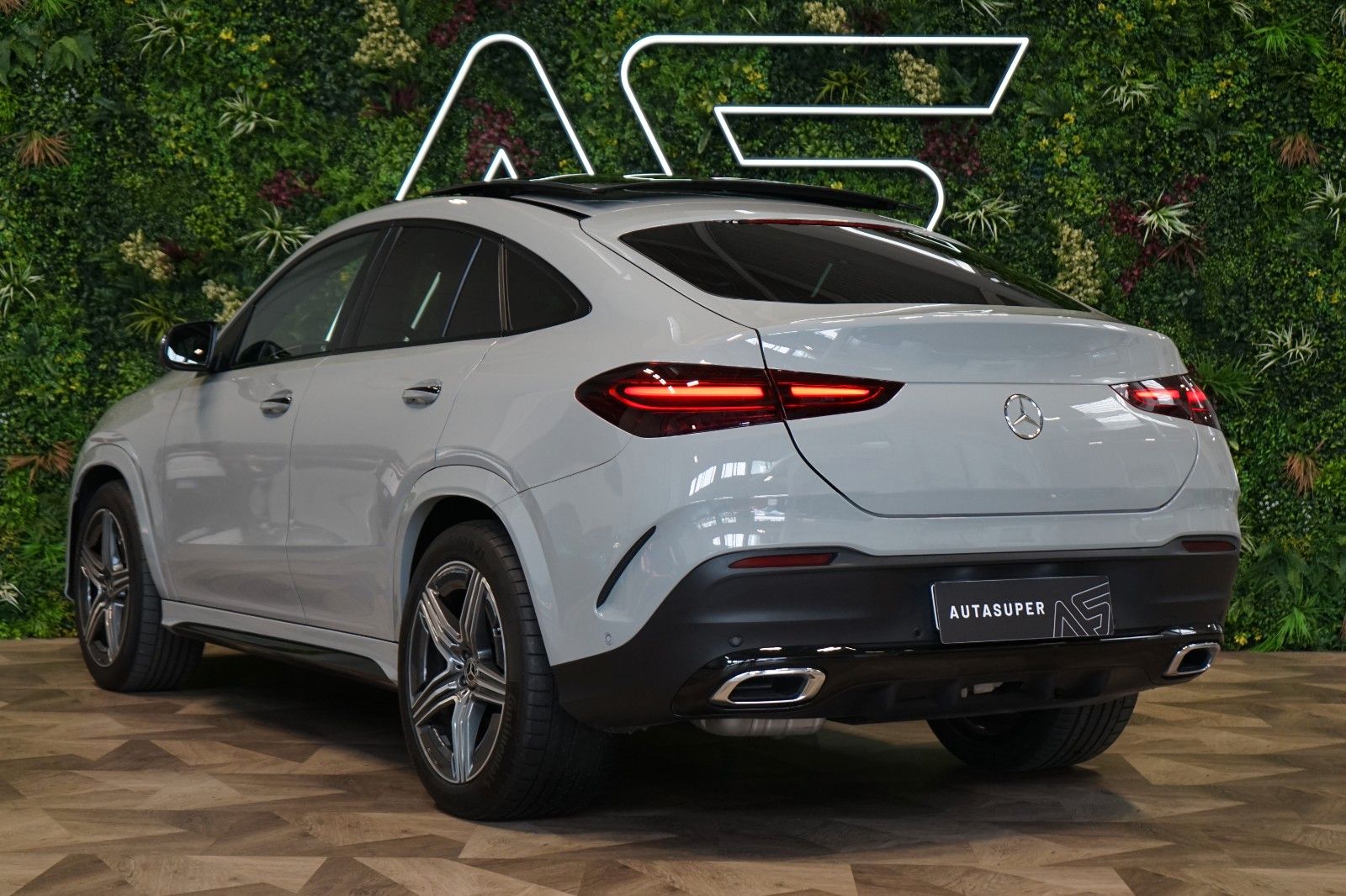 Mercedes-Benz GLE 450d*AMG*COUPÉ*AUX.HEAT*PANO*77.355€ NETTO
