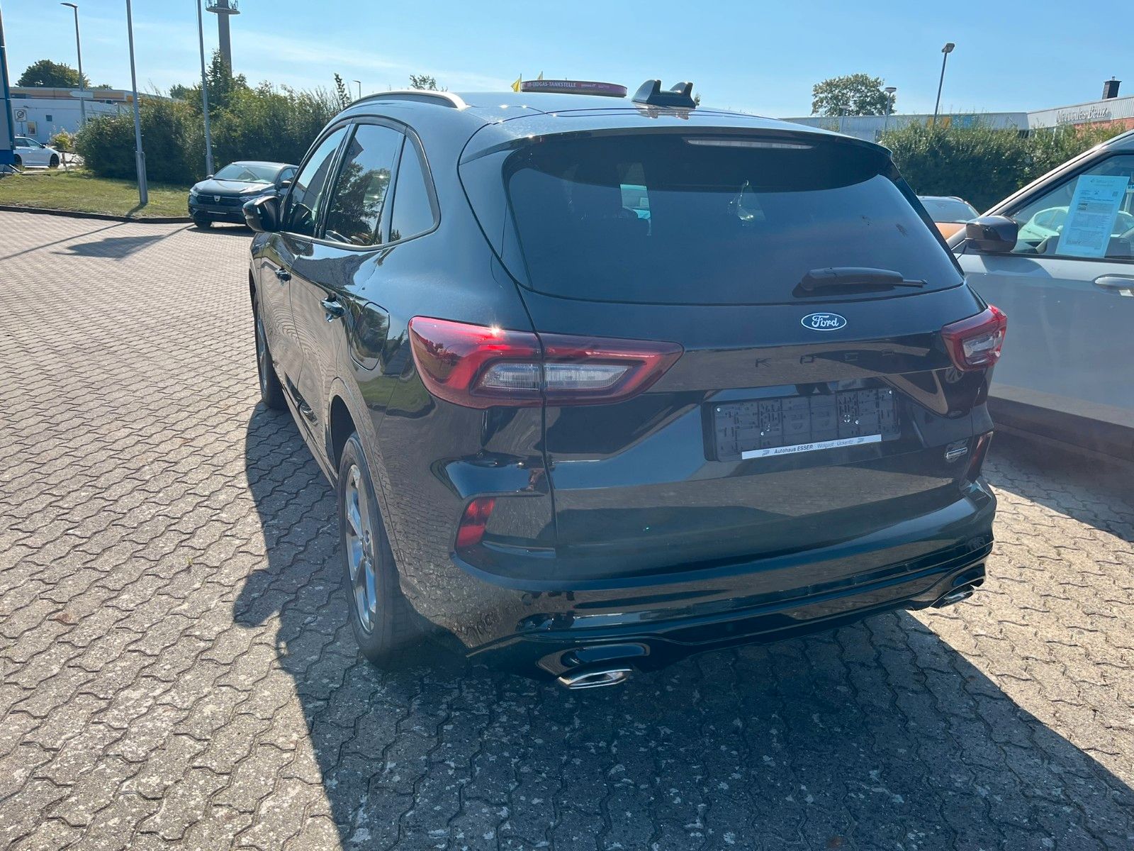 Ford Kuga ST-Line 2.5 FHEV 4x4 - Samsaru's Car Outlet