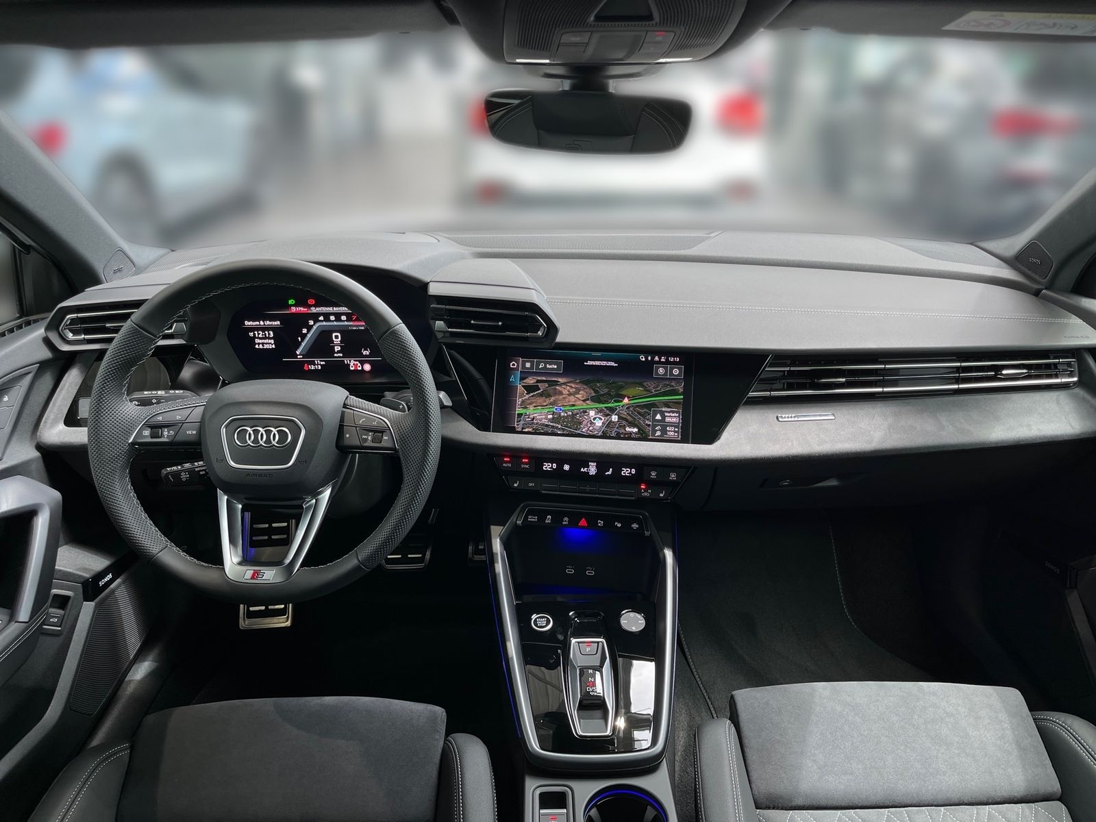 Audi A3 Limousine 35 TFSI S line - Samsaru's Car Outlet