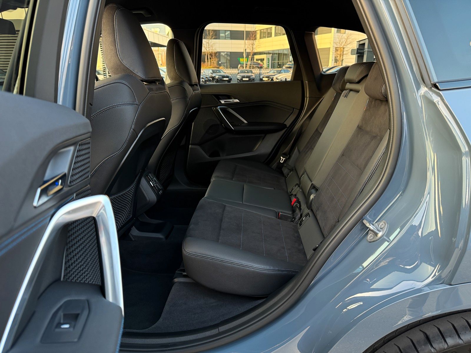 BMW X1 23 d xDrive M Sport - Samsaru's Car Outlet