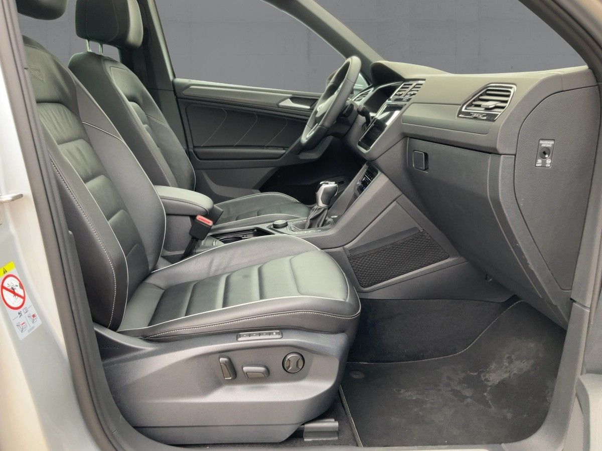 Volkswagen Tiguan 2.0 TSI DSG 4M R-LINE MATRIX+NAVI+AHK+ACC