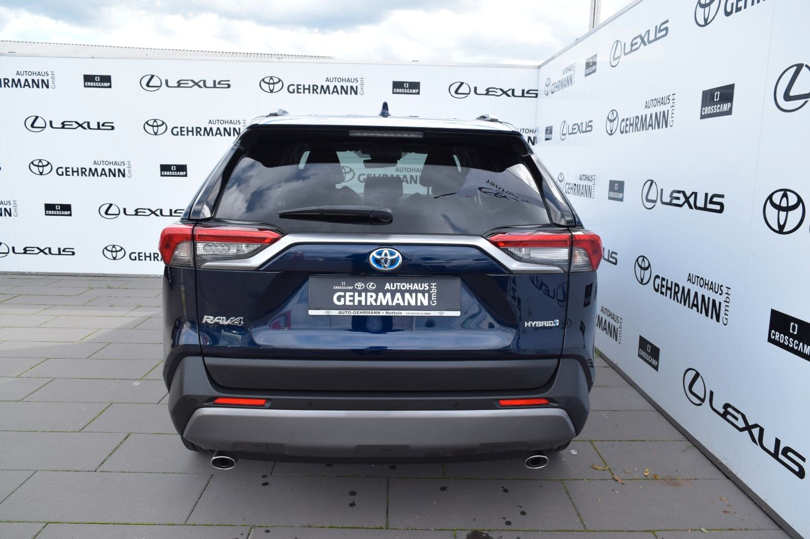 Toyota RAV 4 RAV4 Hybrid 4x2 Lounge - Samsaru's Car Outlet