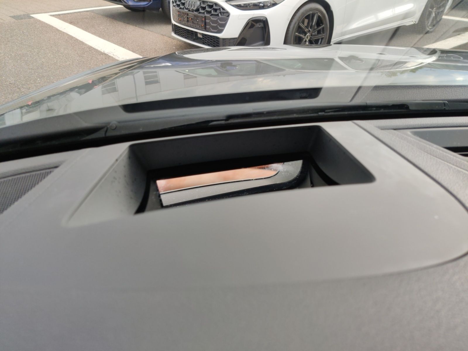 Audi A4 Avant 45 TFSI q. S-Tronic S-Line - Samsaru's Car Outlet
