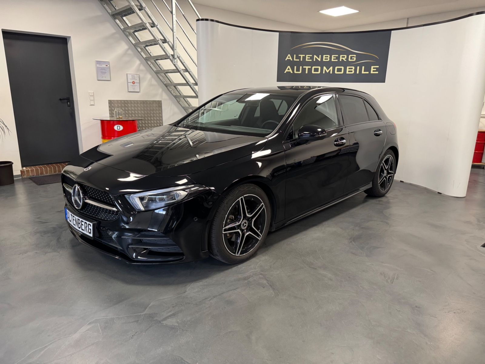 Mercedes-Benz A 200 AMG - Samsaru's Car Outlet