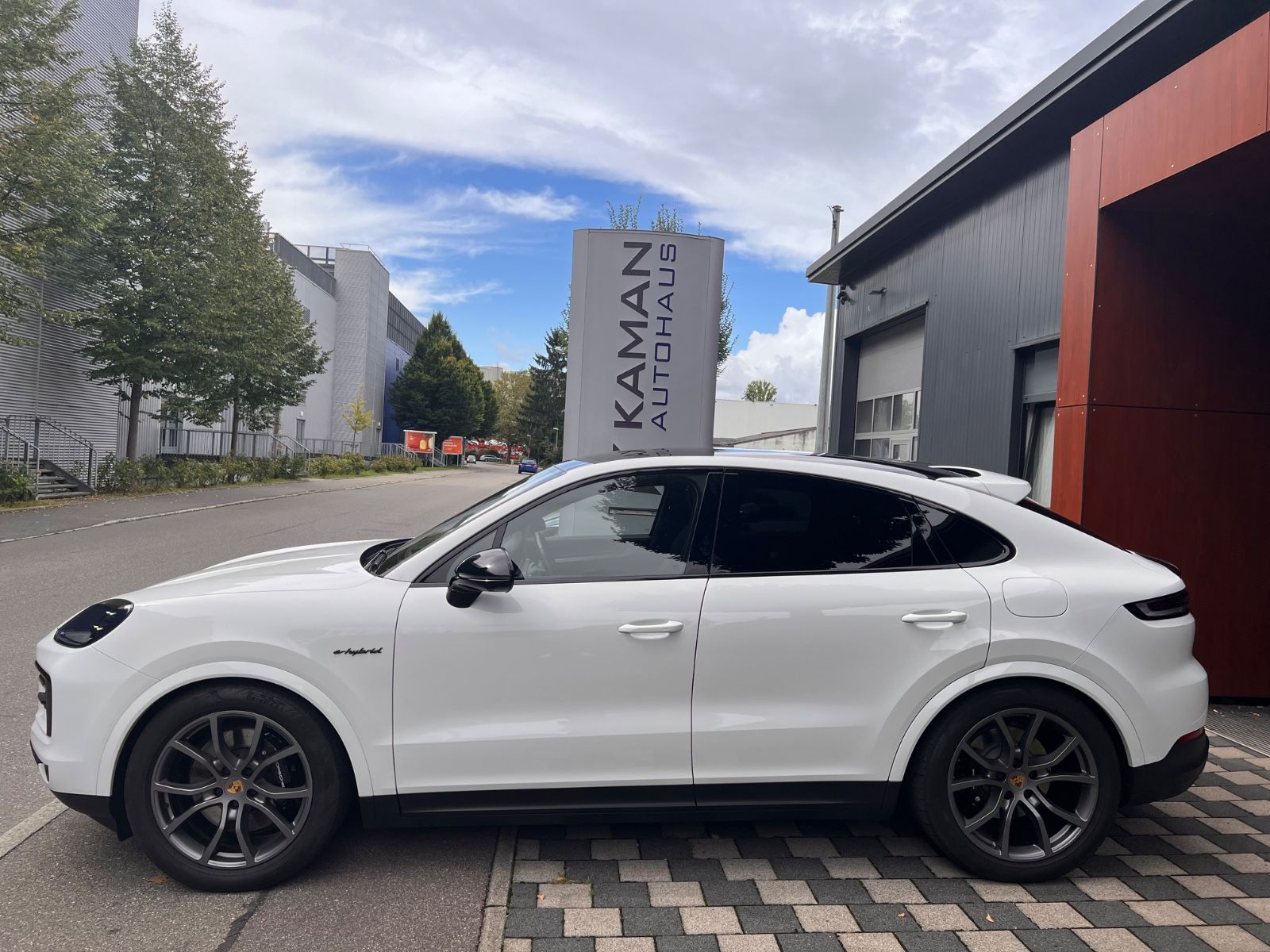 Porsche Cayenne Coupe E-Hyb. #HINTERACHS! PDCC! ACC! 360