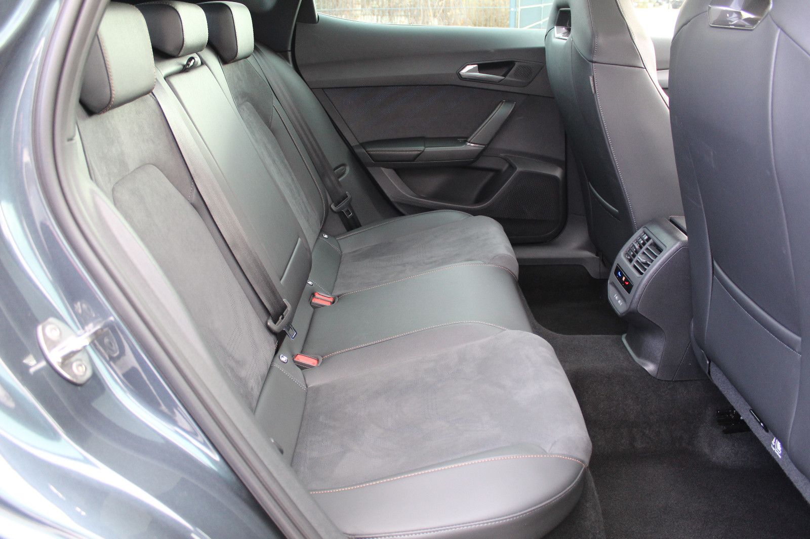 Cupra Formentor VZ 2.0 TSI 333PS 4Drive VOLL 5J GAR