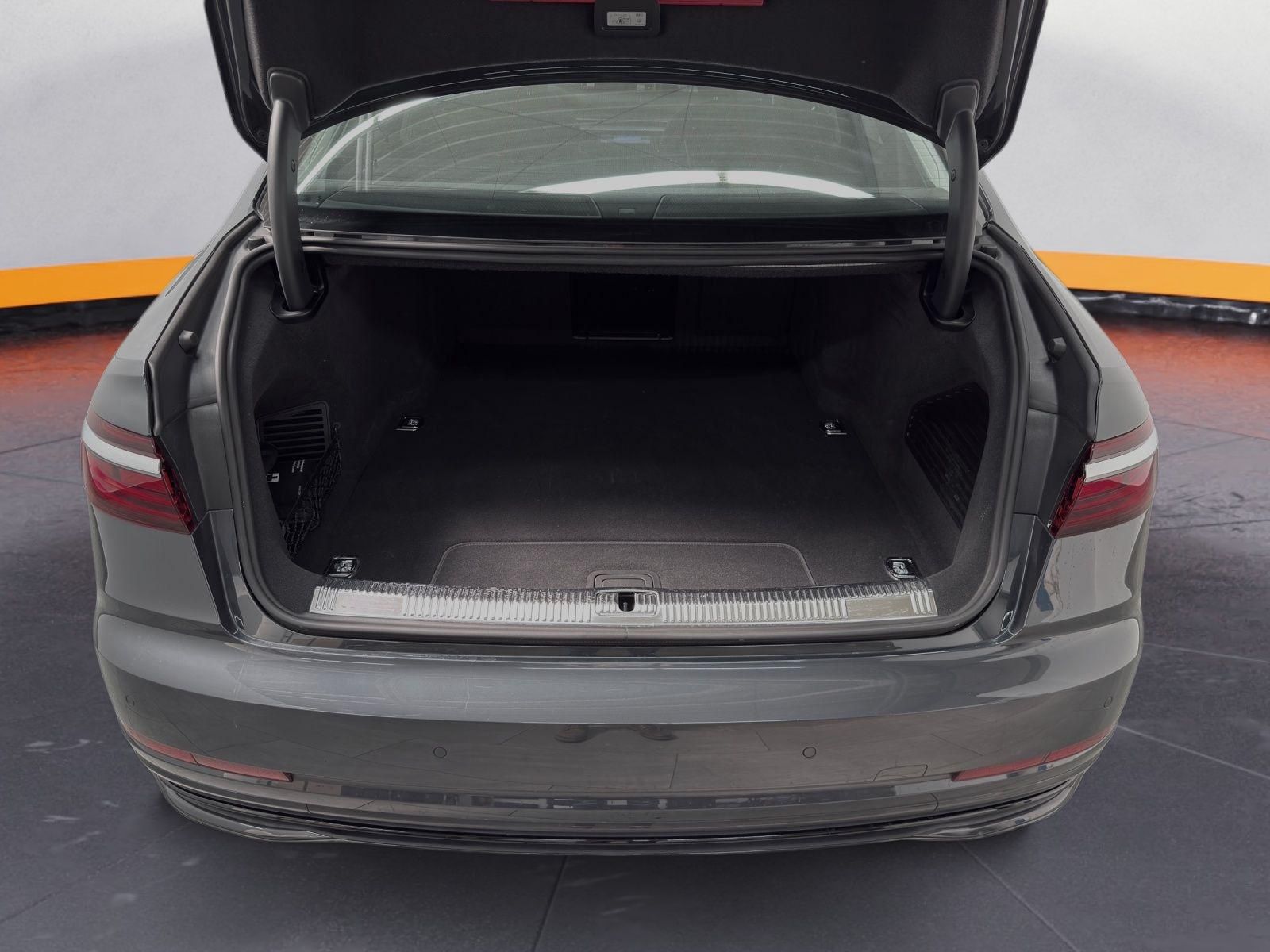 Audi A8 60 TFSIe Q RSR 4xMASSAGE - Samsaru's Car Outlet
