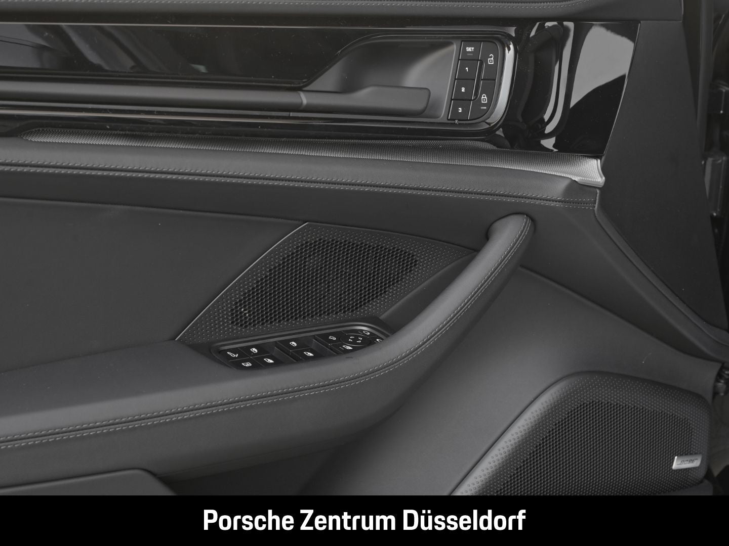 Porsche Panamera 4 E-Hybrid Surround-View InnoDrive BOSE
