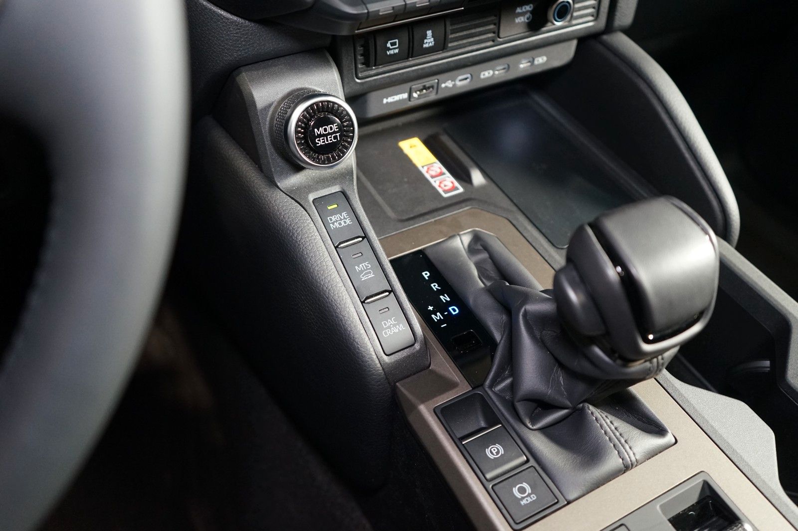 Toyota Land Cruiser EXECUTIVE*AUX.HEAT*JBL*74.545€NETTO