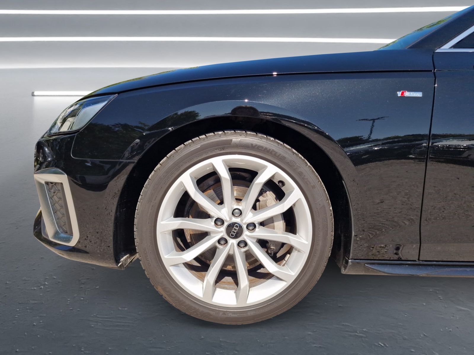 Audi A4 Avant 40 TDI S tronic S line - Samsaru's Car Outlet
