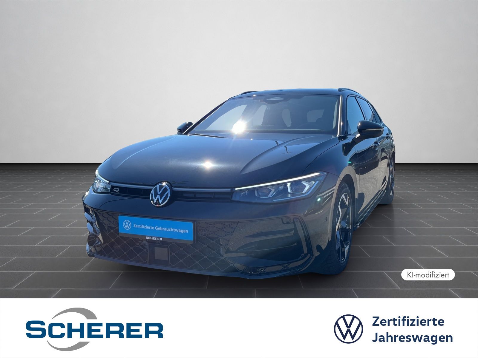 Volkswagen Passat Variant R line 2.0 TSI DSG 4Mot. IQ.LIGHT