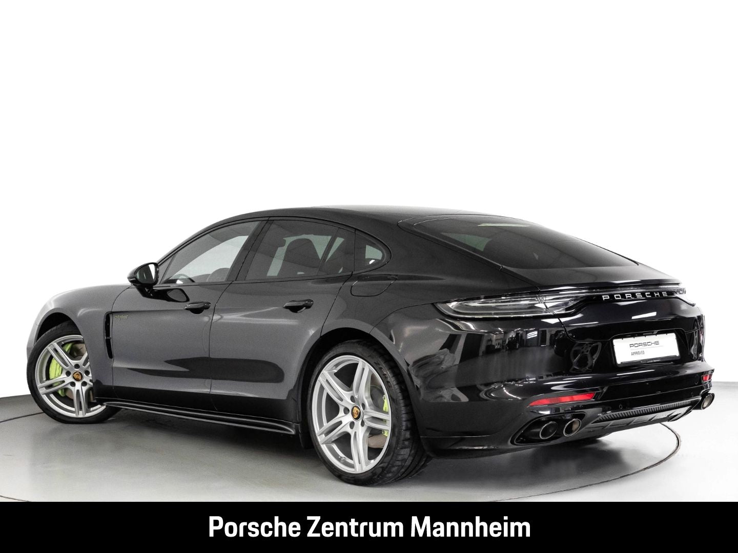 Porsche Panamera 4 E-Hybrid Platinum Edition SportDesign