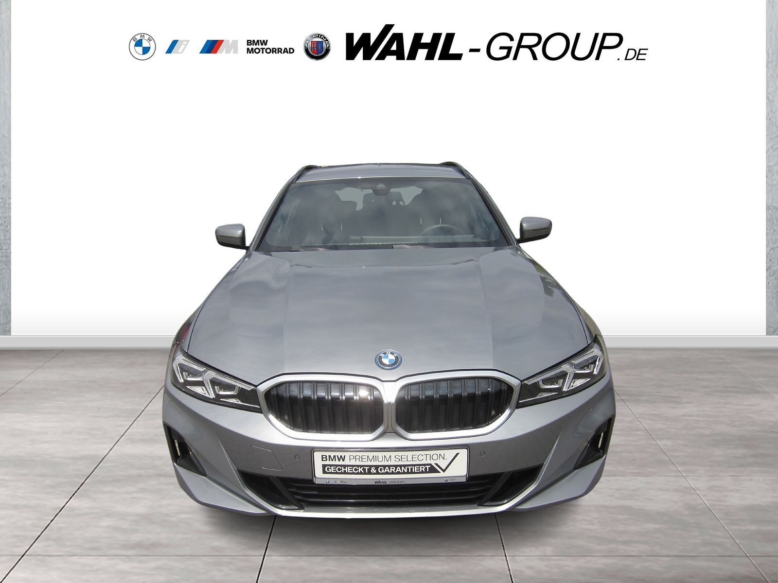 BMW 320e Touring LC Plus - Samsaru's Car Outlet