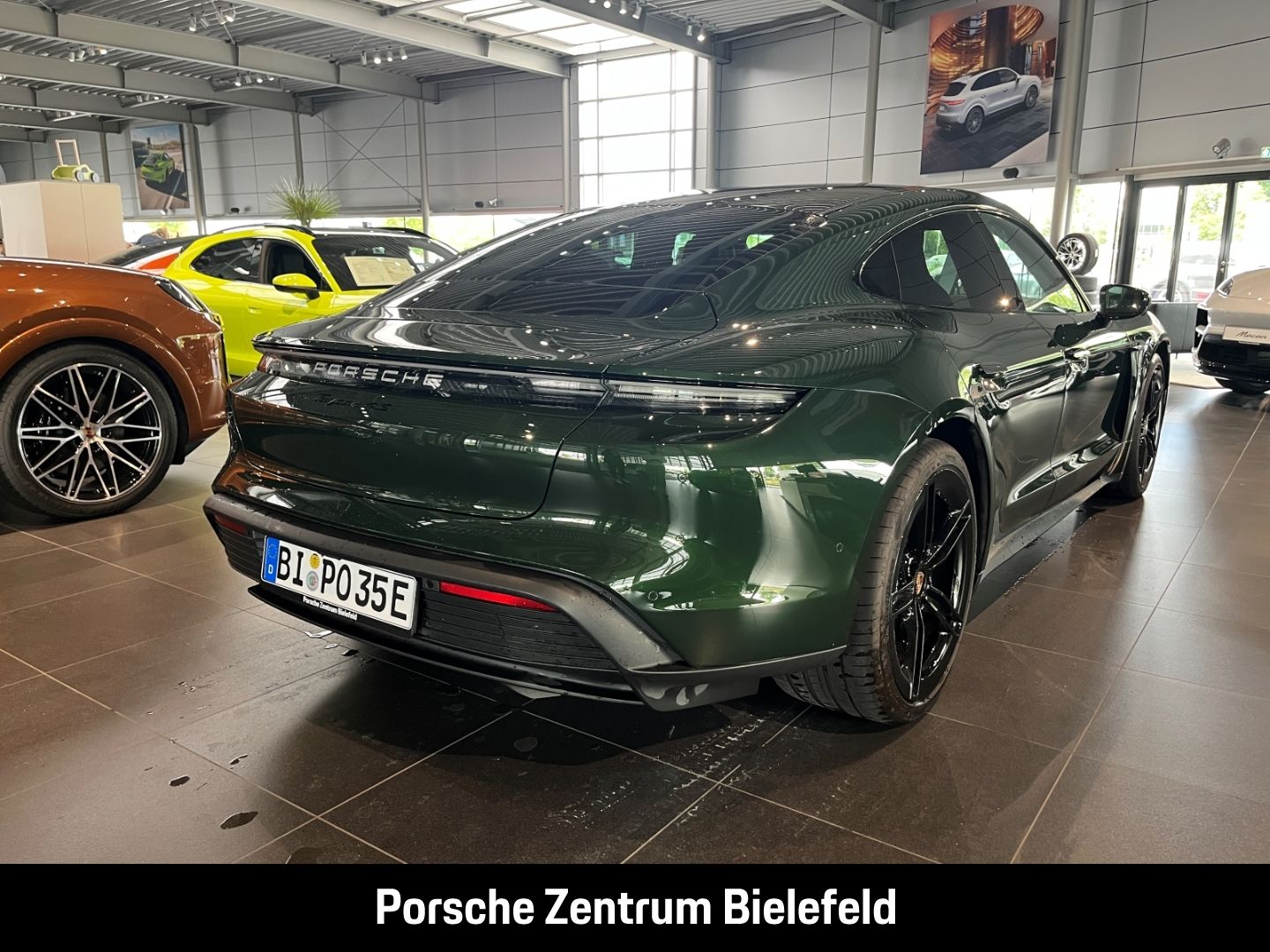 Porsche Taycan 4S LED-Matrix BOSE Panorama Luftfederung