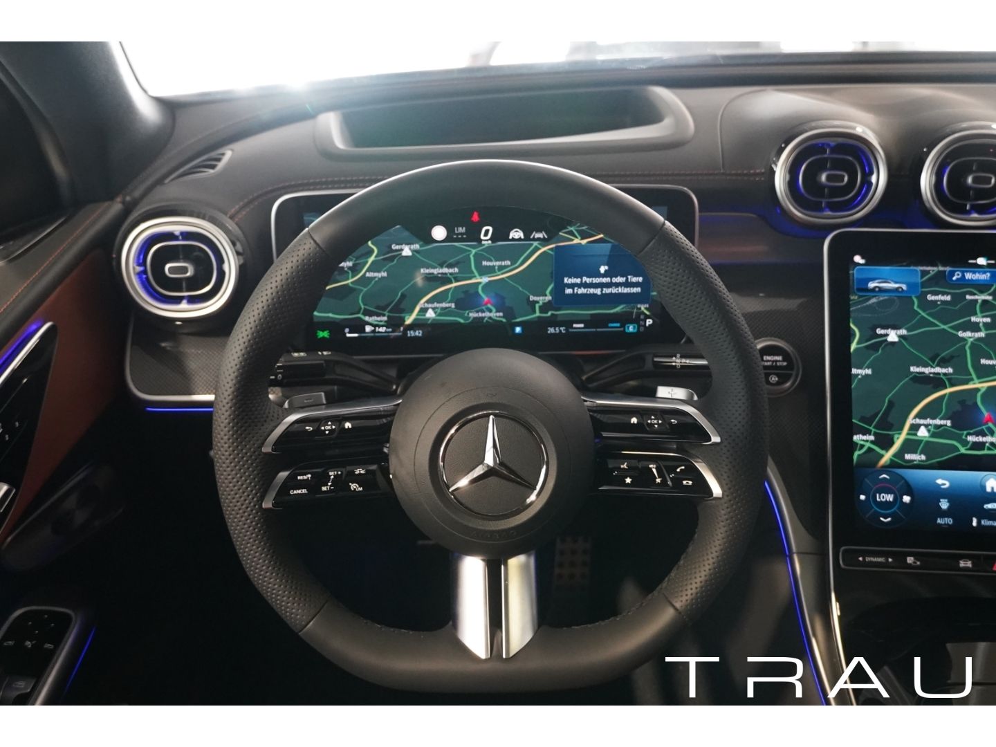Mercedes-Benz GLC 300 d AMG Coupe Pano Luft HUD AHK Alllenkung