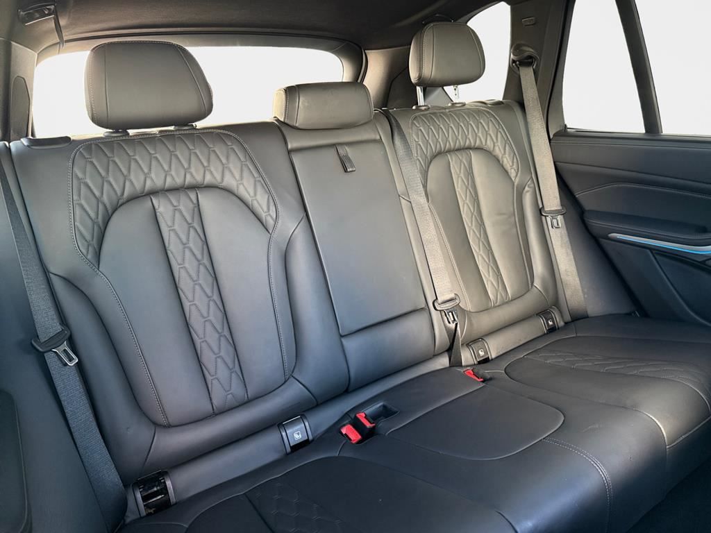 BMW X5 xDrive45e M Sport AHK+ACC+HUD+Pano+360°+H/K+
