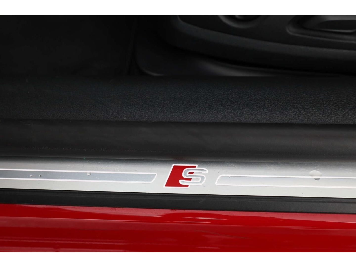 Audi A5 Cabriolet 40TDI quattro S line AHK/20''/Matri