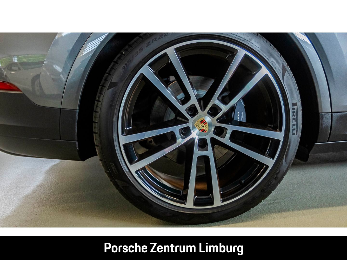 Porsche Cayenne E-Hybrid InnoDrive BOSE Luftfederung LED