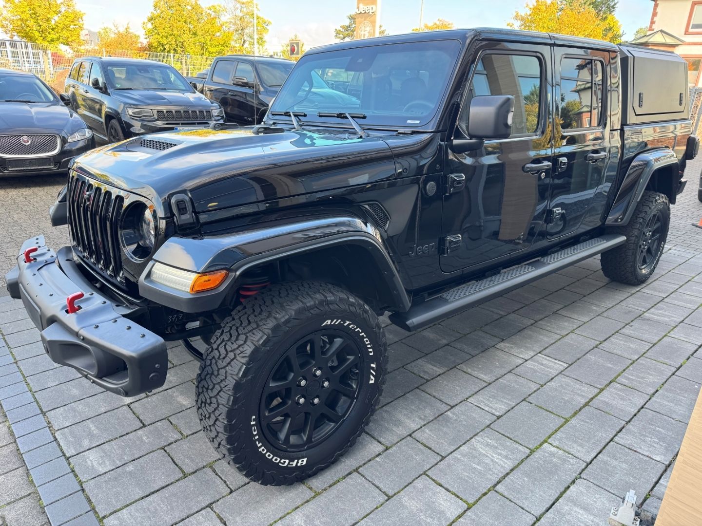 Jeep Gladiator Farout UMBAU 4WD 3.0 CRD DACH Leder So