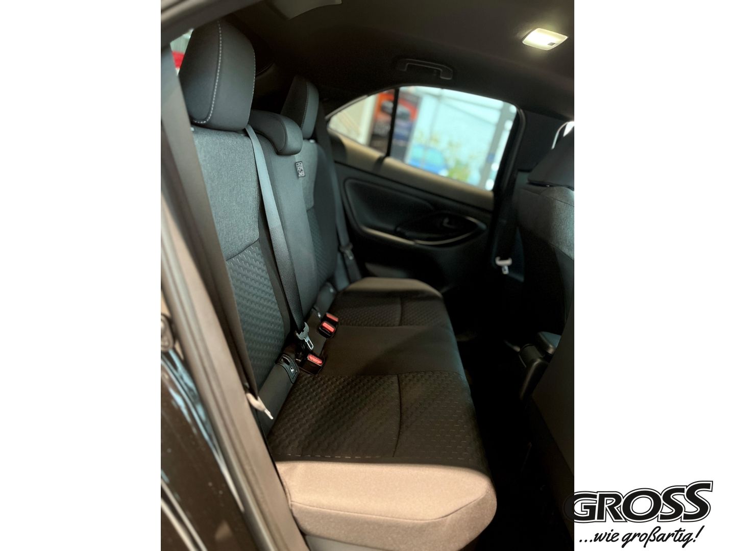 Toyota Yaris Cross Hybrid Active Drive / Safety / PDC /