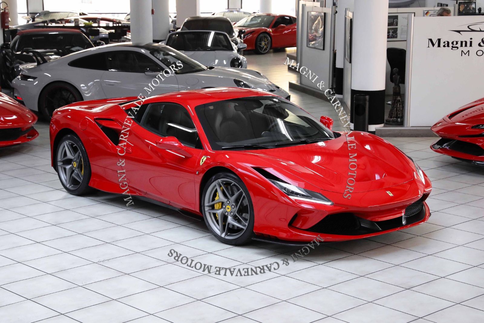 Ferrari F8 Tributo - Samsaru's Car Outlet
