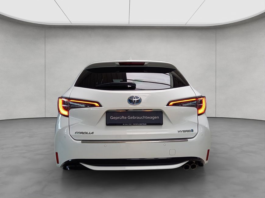 Toyota Corolla 2.0 Hybrid Touring Sports Team Deutschla