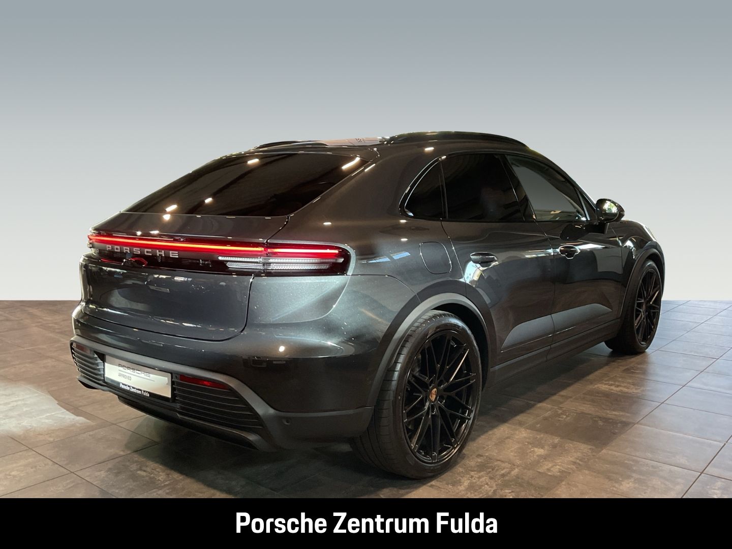 Porsche Macan 4 BOSE Panorama Surround-View LED-Matrix