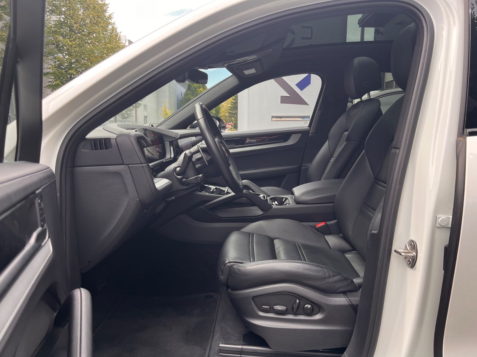 Porsche Cayenne Coupe E-Hyb. #HINTERACHS! PDCC! ACC! 360