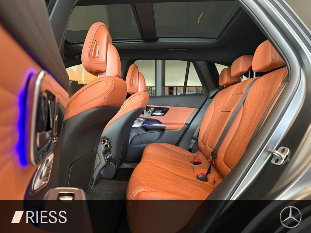 Mercedes-Benz GLC 450 d AMG+PANO+AHK+HUD+STDHZG+DISTR+360°+