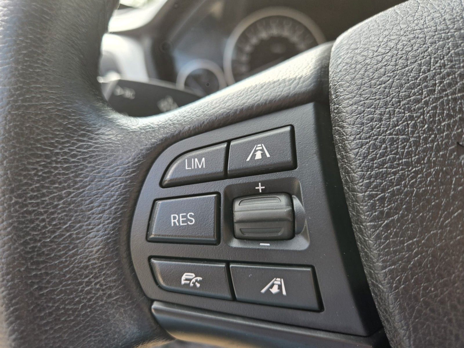 BMW 3 Gran Turismo 330 i xDrive Advantage - Samsaru's Car Outlet