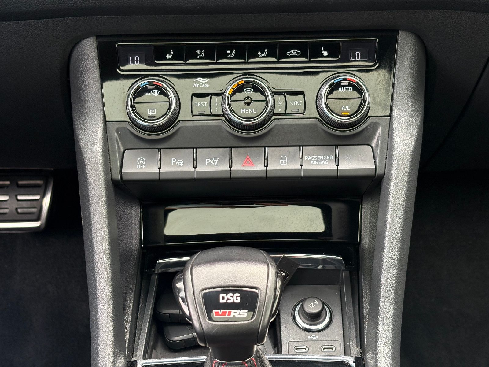 Skoda Kodiaq 2.0 TSI DSG RS 4x4 AHK PANO 360°KAM LHZ