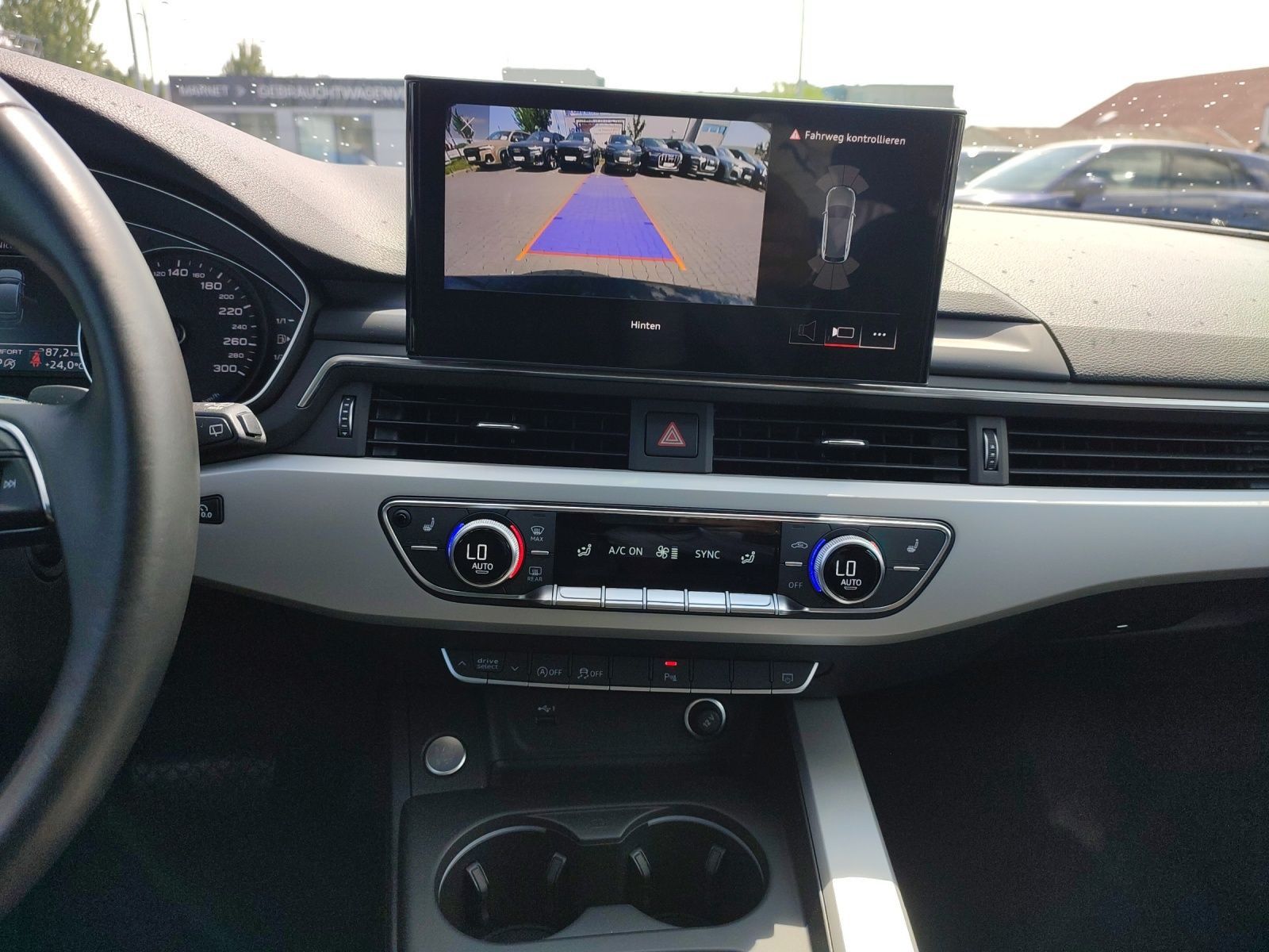 Audi A4 Avant Advanced 40 TFSI - Samsaru's Car Outlet