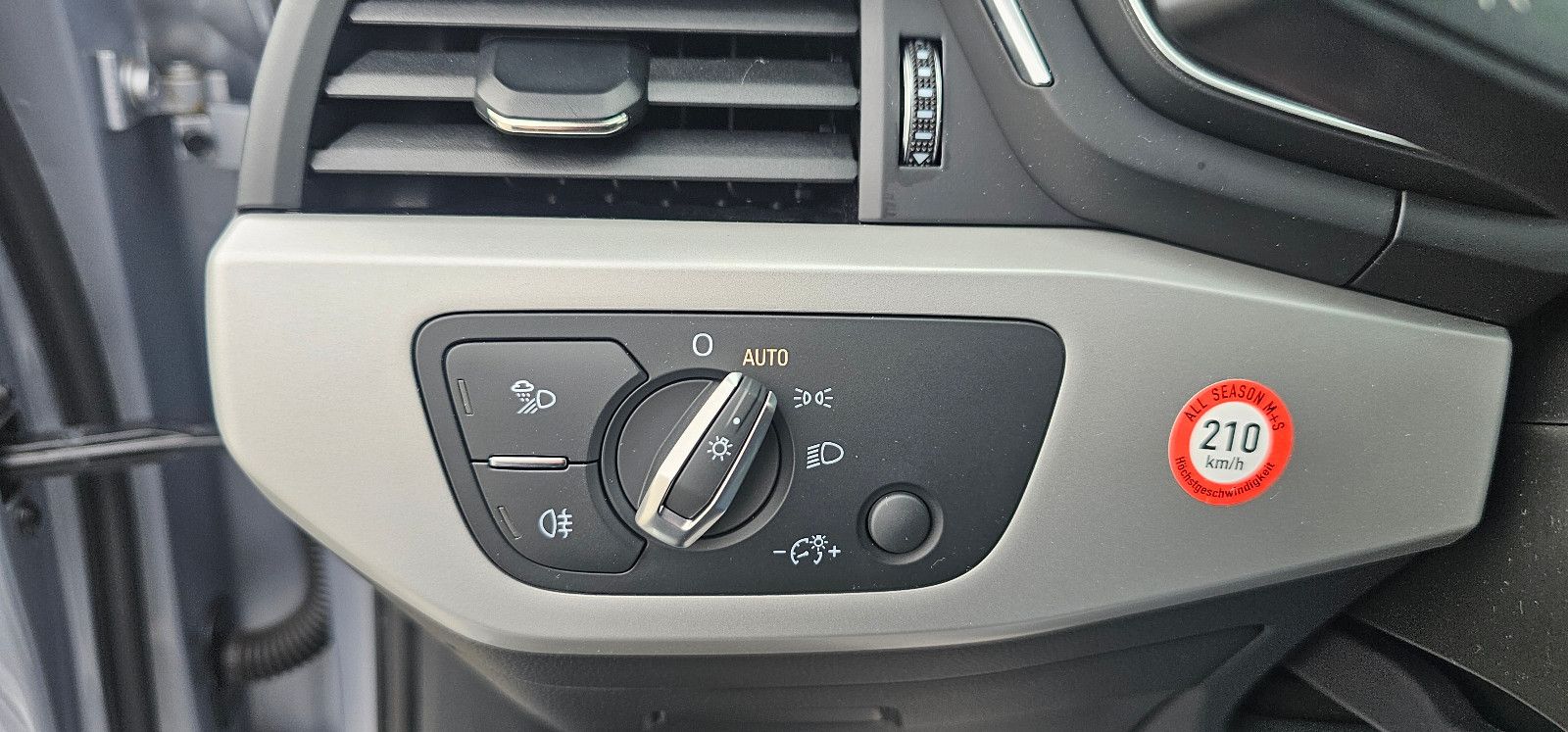 Audi A4*Lim.*40TDI*Quattro*Virtual*LED*Kamera*Carplay