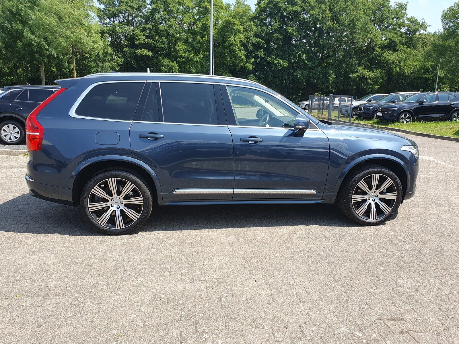 Volvo XC90 B5 AWD Ultimate Bright |PANO|LED|AHK|360°