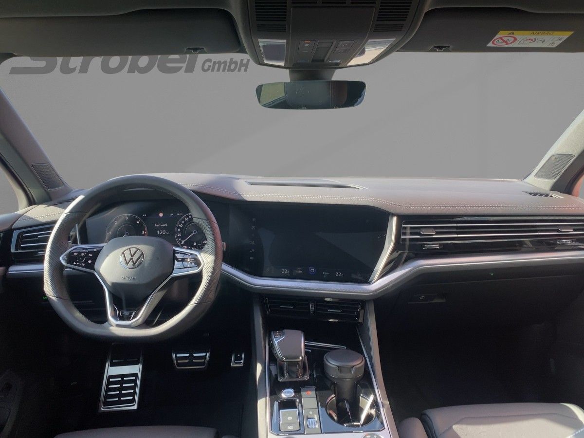 Volkswagen Touareg 3.0 V6 TDI DSG 4M R-Line - Samsaru's Car Outlet