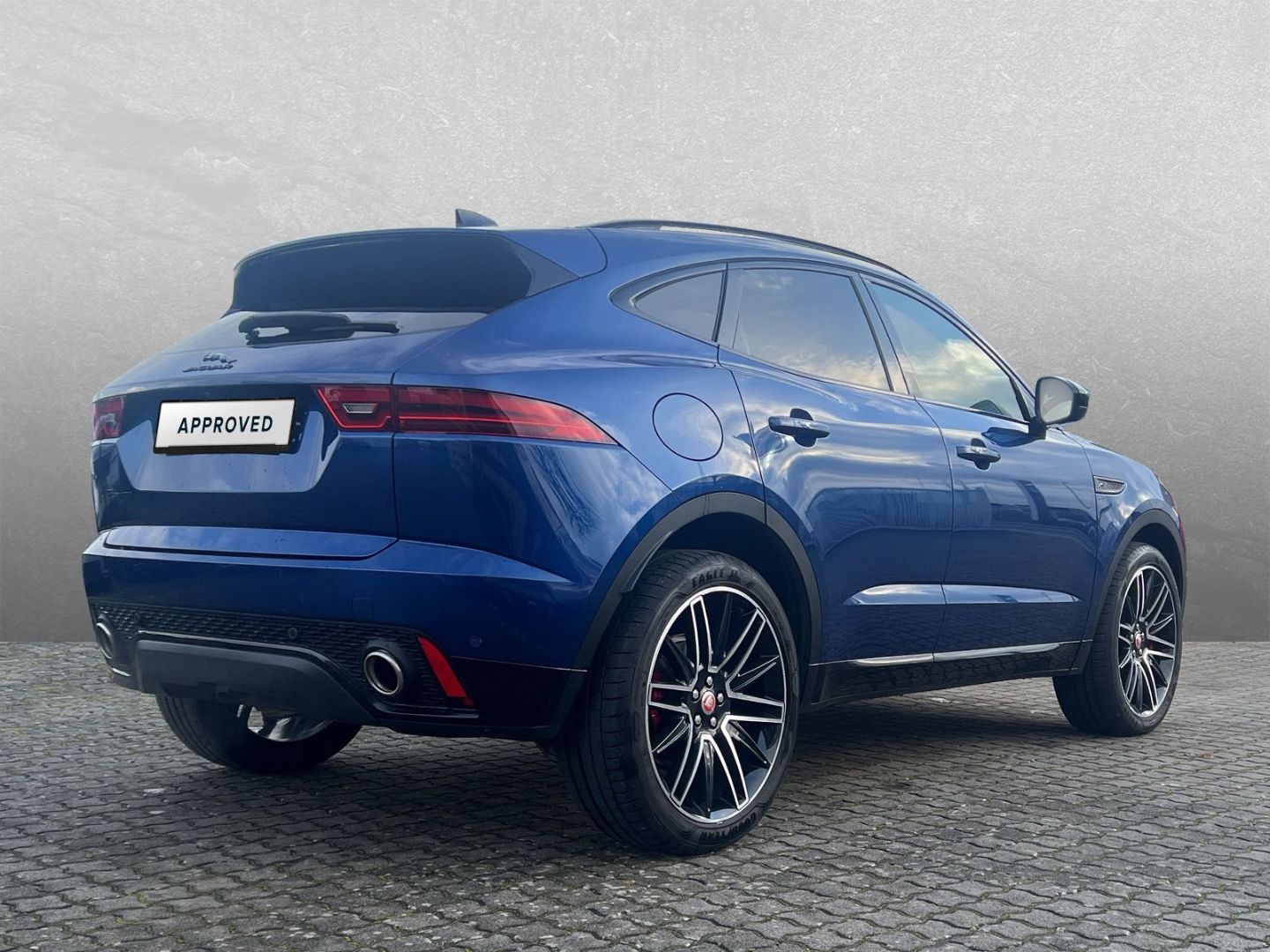 Jaguar E-Pace P200 R-Dynamic Black AWD ''21''Alu''Heckk