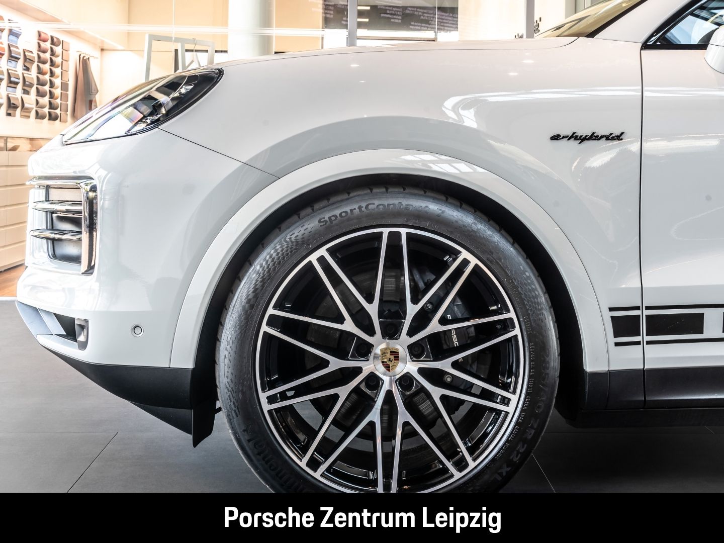 Porsche Cayenne E-Hybrid Coupe Sportabgas el.AHK Luft