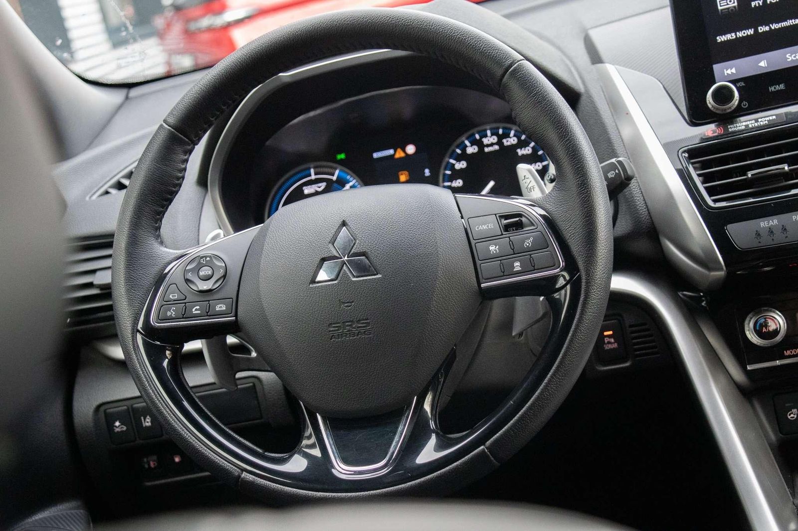 Mitsubishi Eclipse Cross Plus Select  2,4l PHEV 4WD Navi*SH
