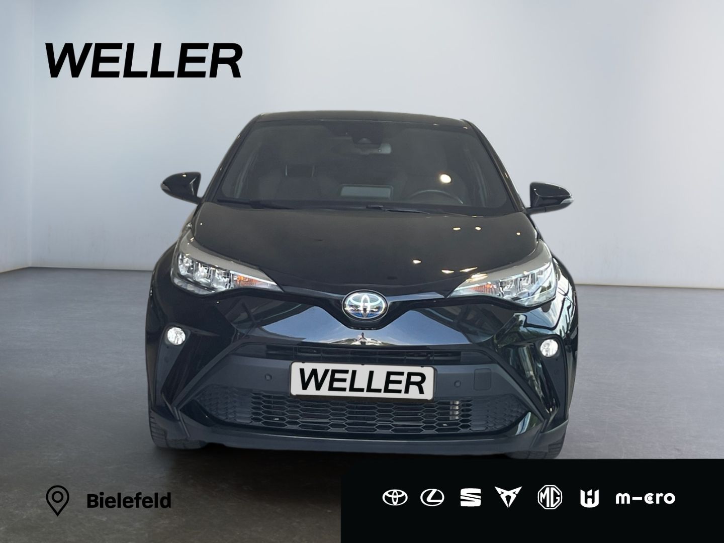 Toyota C-HR 2.0 Hybrid Team - Samsaru's Car Outlet