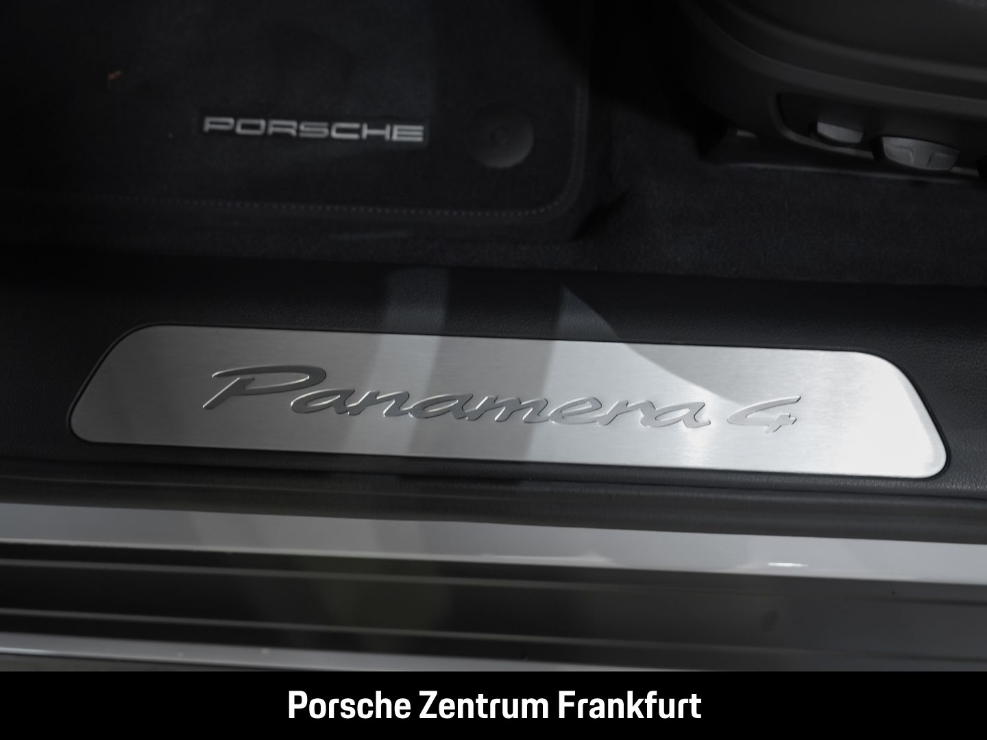 Porsche Panamera 4 E-Hybrid HA-Lenkung Active-Ride BOSE