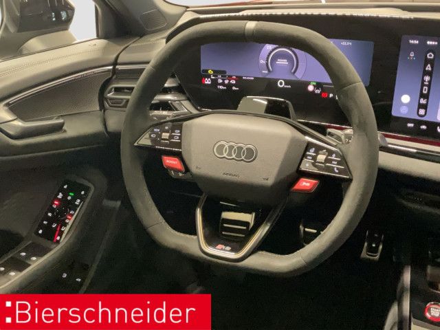 Audi RS5 Sedan