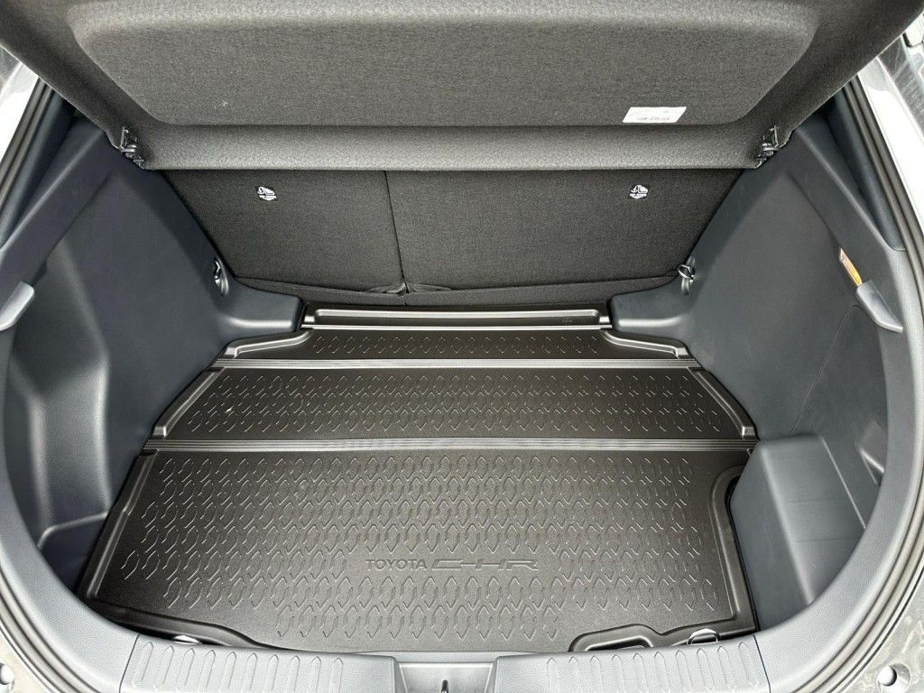 Toyota C-HR 2.0 Hybrid Teamplayer