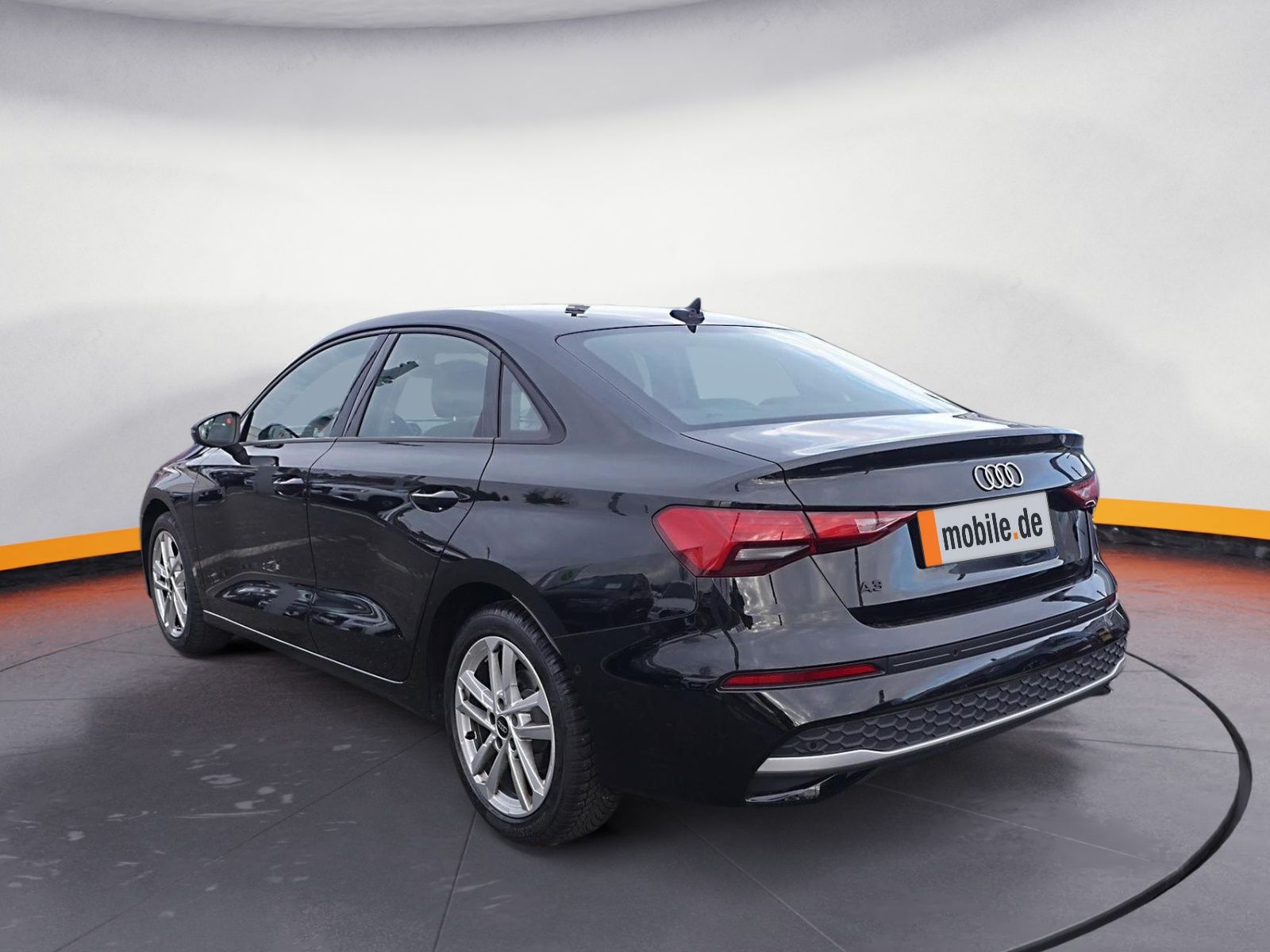 Audi A3 Lim. 35 TDI adv. S tronic - Samsaru's Car Outlet