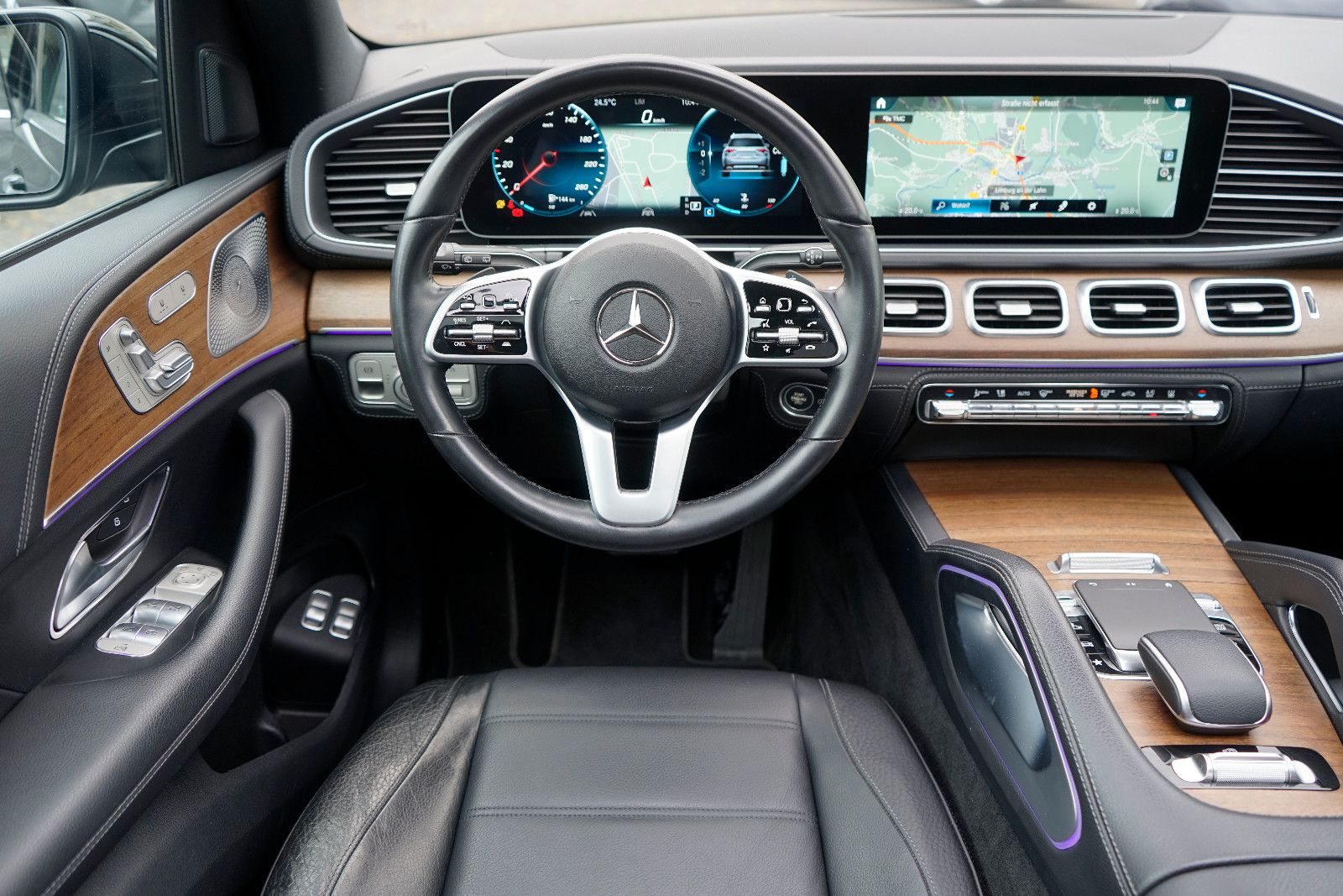 Mercedes-Benz GLE 300d 4M*Exclusive*3xTV*360*Distr*Pano*7xSitz