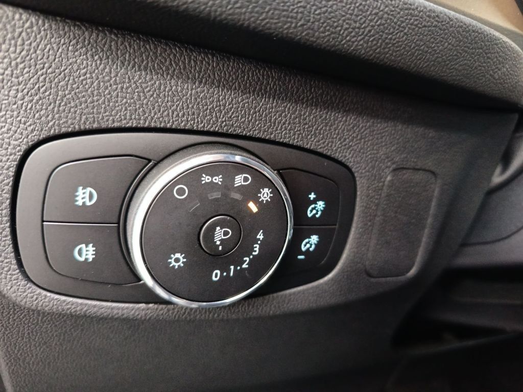Ford Focus Turnier 1.0 EcoBoost Hybrid Aut. ST-LINE
