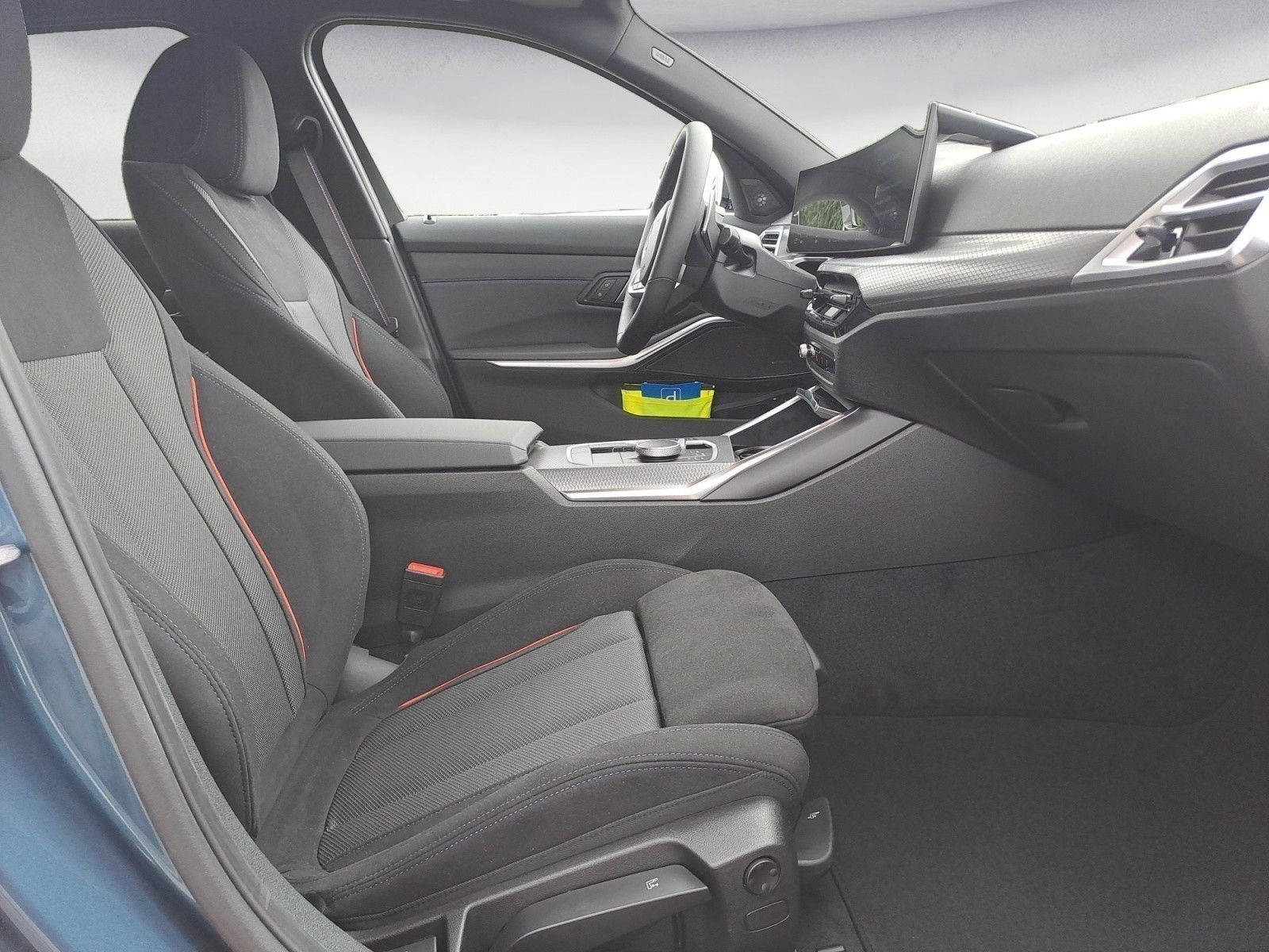 BMW 330e xDrive Touring MSportPro Innovationsp. AHK