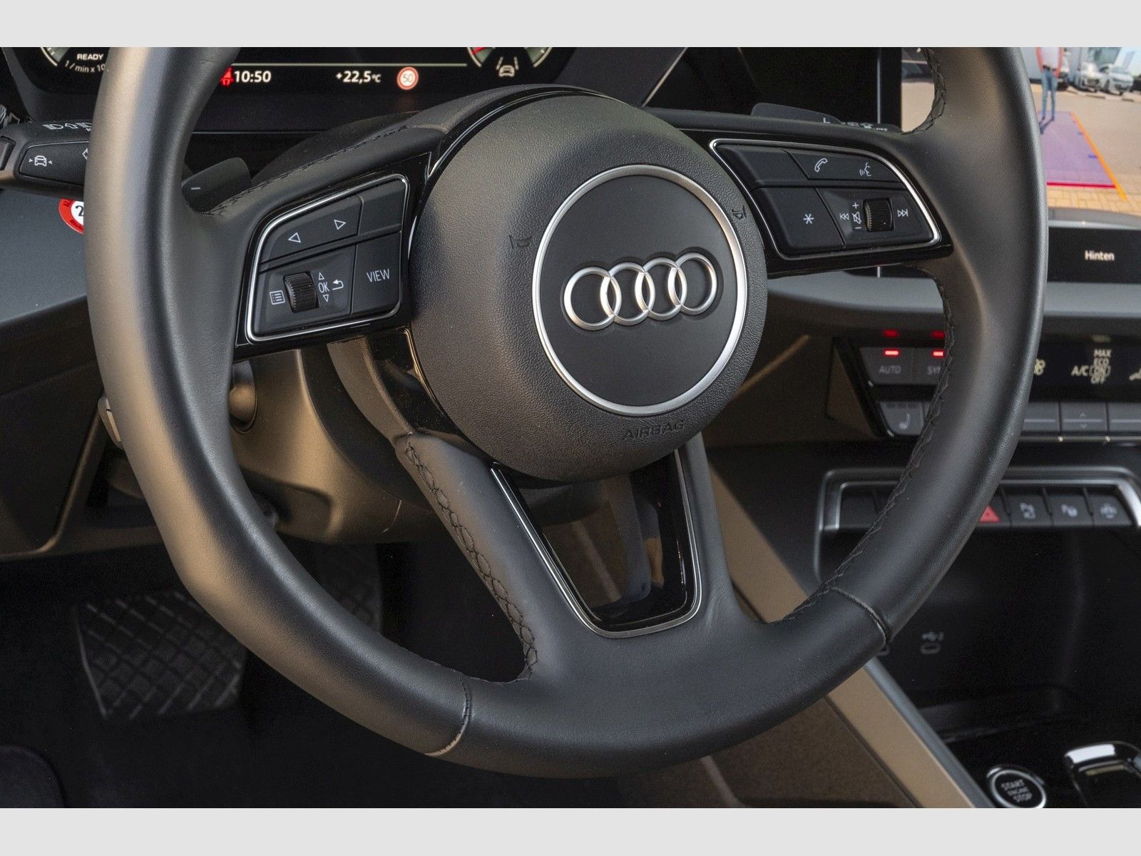 Audi A3 Sportback 35 TFSI S tronic Business* - Samsaru's Car Outlet